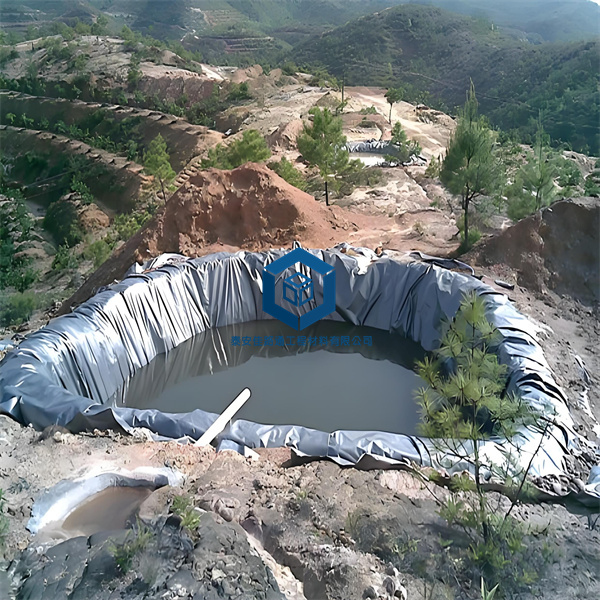魚塘養(yǎng)殖防滲膜的特點及應(yīng)用